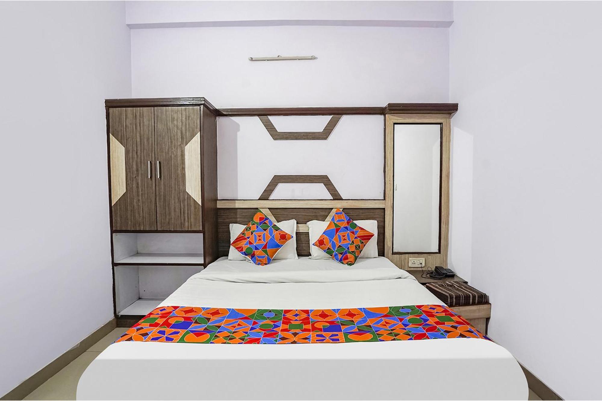 Hotel The Golden Bird Agra  Esterno foto
