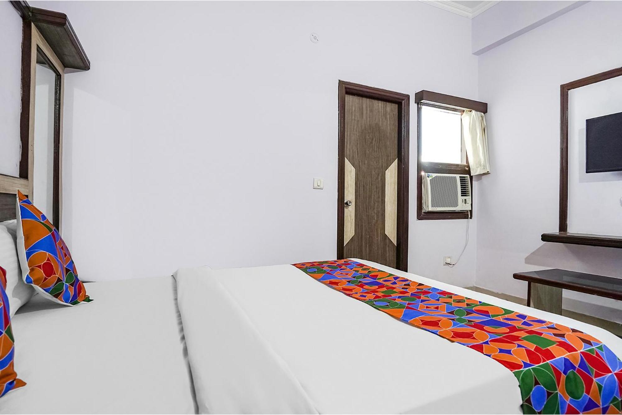 Hotel The Golden Bird Agra  Esterno foto